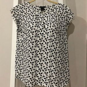 Ann Taylor short sleeve  blouse